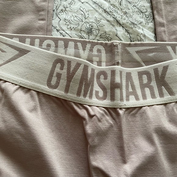 GymShark leggings - Picture 2 of 3